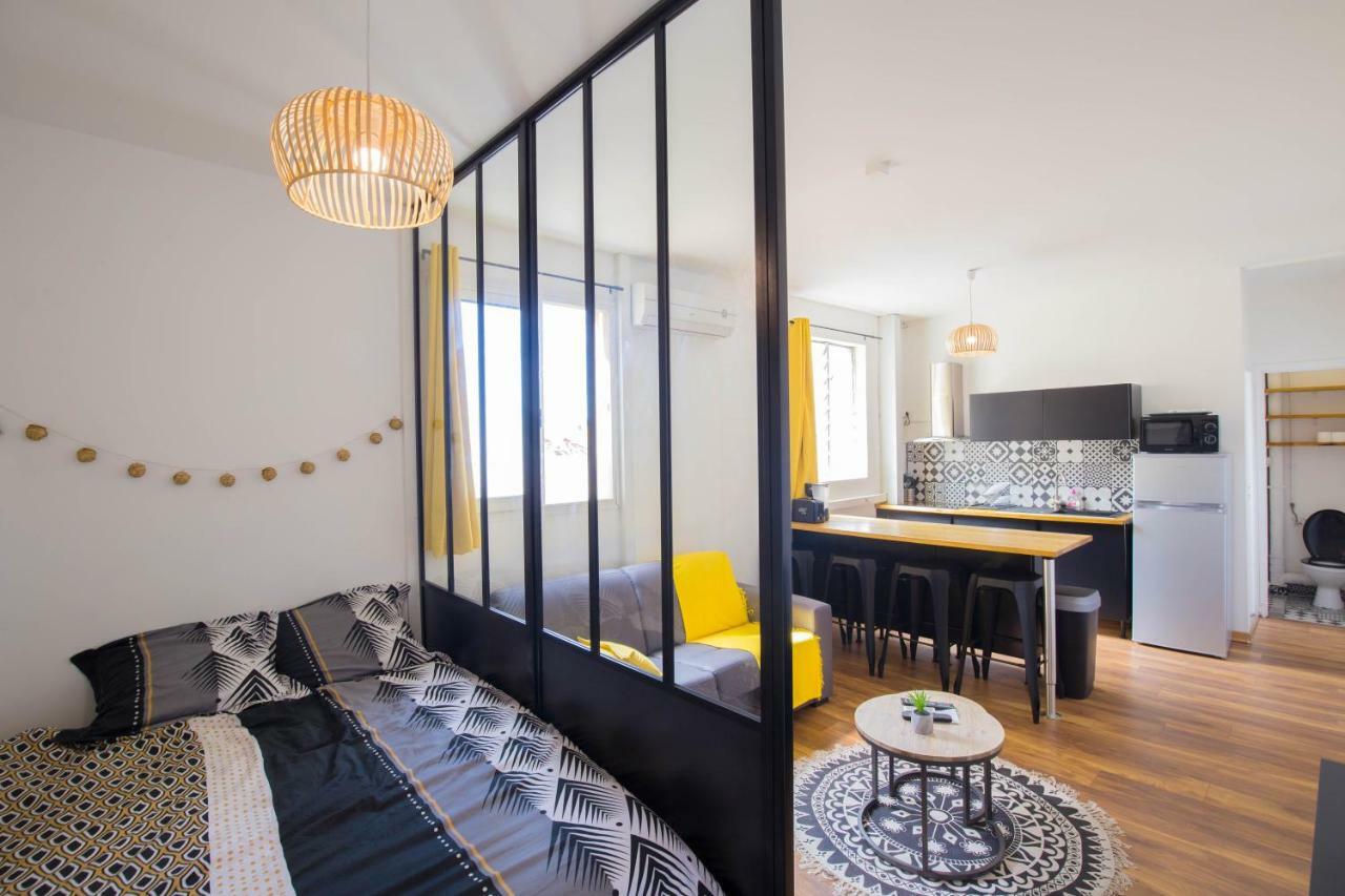 Appartement Hypercentre+ place de parking privée Saint-Denis Esterno foto