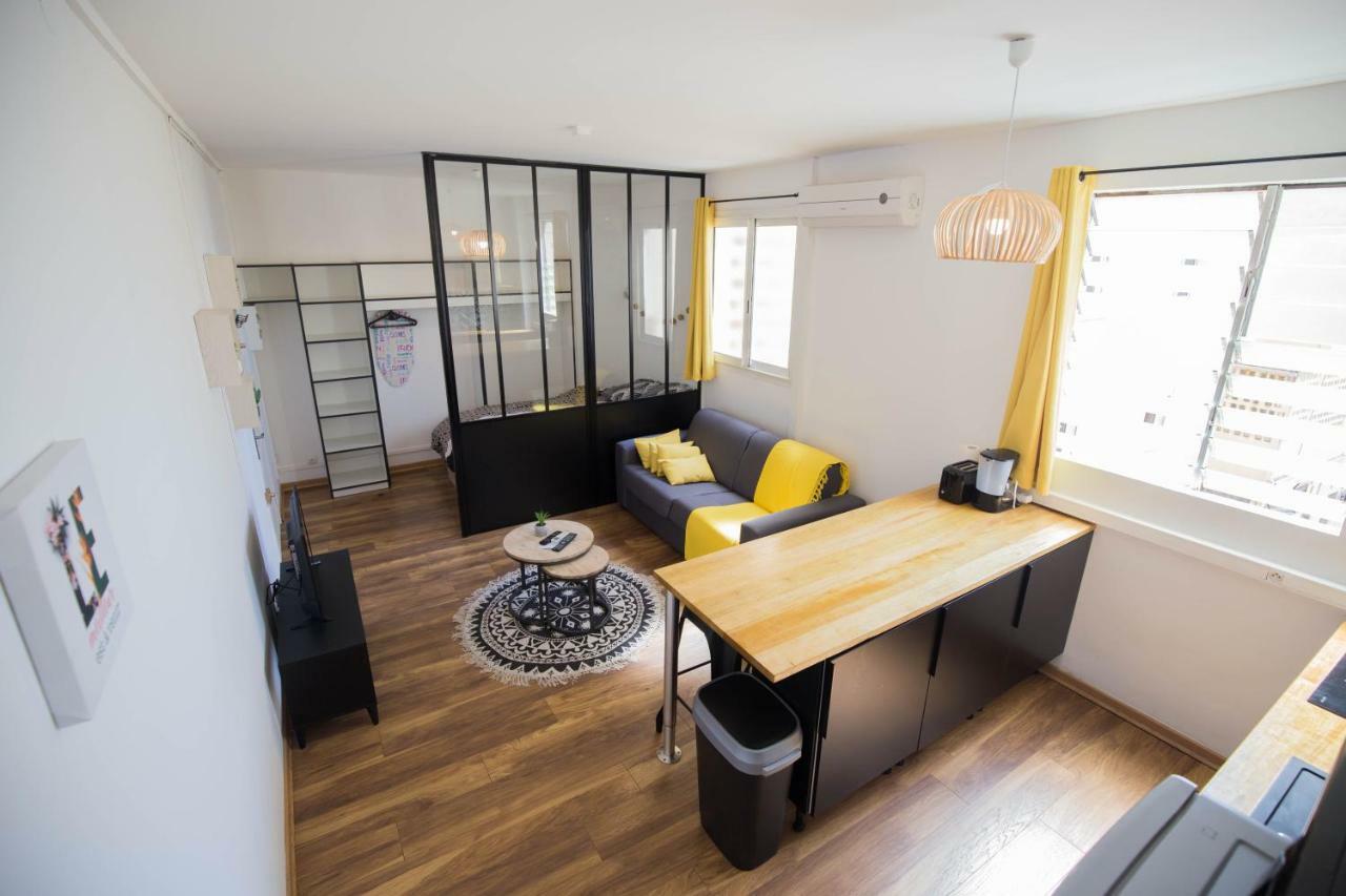 Appartement Hypercentre+ place de parking privée Saint-Denis Esterno foto